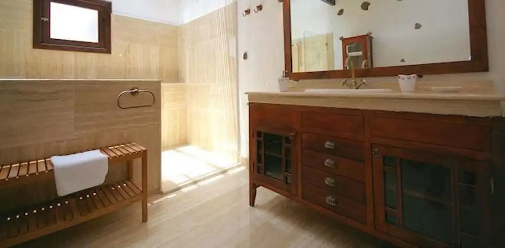 Villa - 3 Bedrooms with Pool - 102782