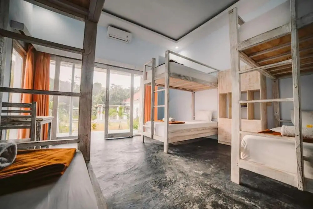 Lemon Hostel