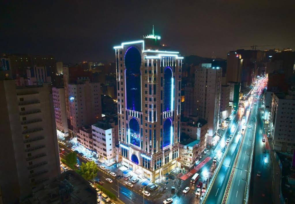 فندق ليمه التاج
