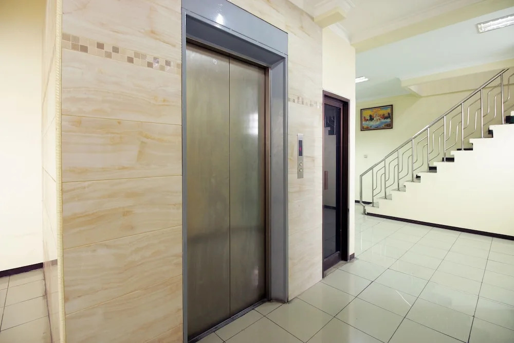 Airy Regol Moch Ramdan 96 Bandung