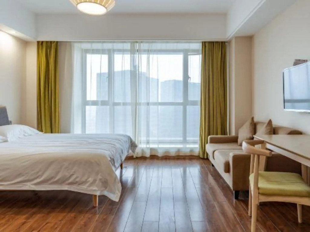 Zsmart Hotel (Hangzhou Zhongda Yintai City Xintiandi Subway Station)