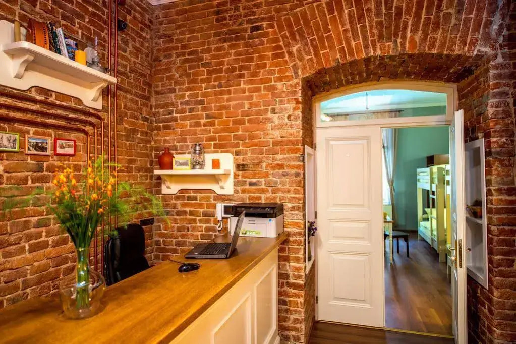 Post House Rooms