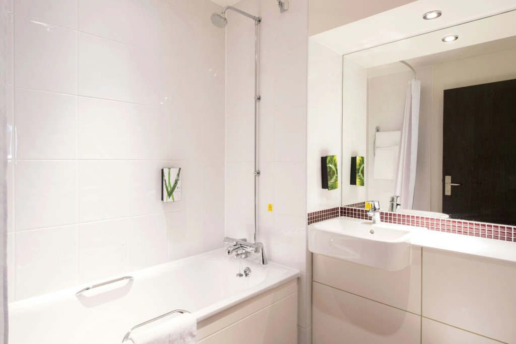 Premier Inn Portsmouth City Centre