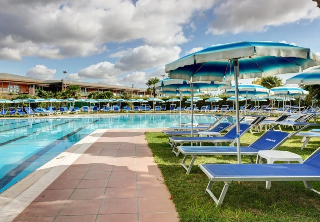 Aris Garden Hotel