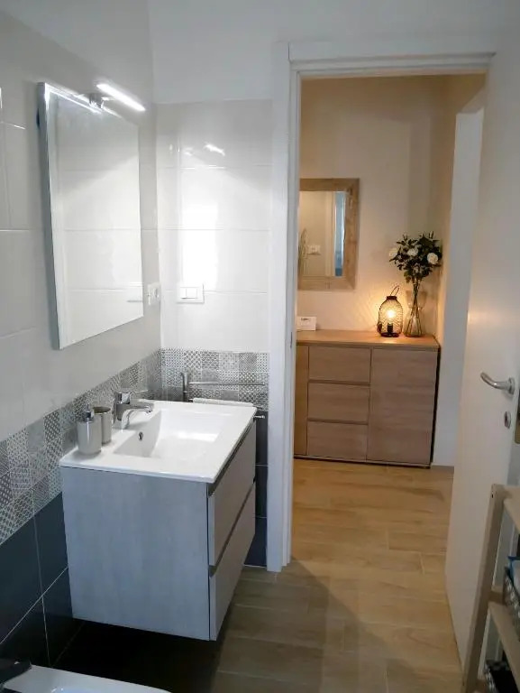 Flat 61