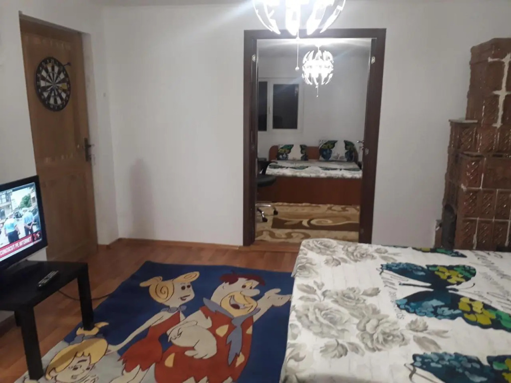 Tobyta nu primesc santieristi si petrecareti
