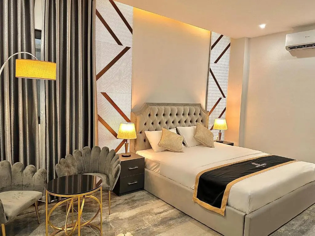 Riverside 1 Hotel