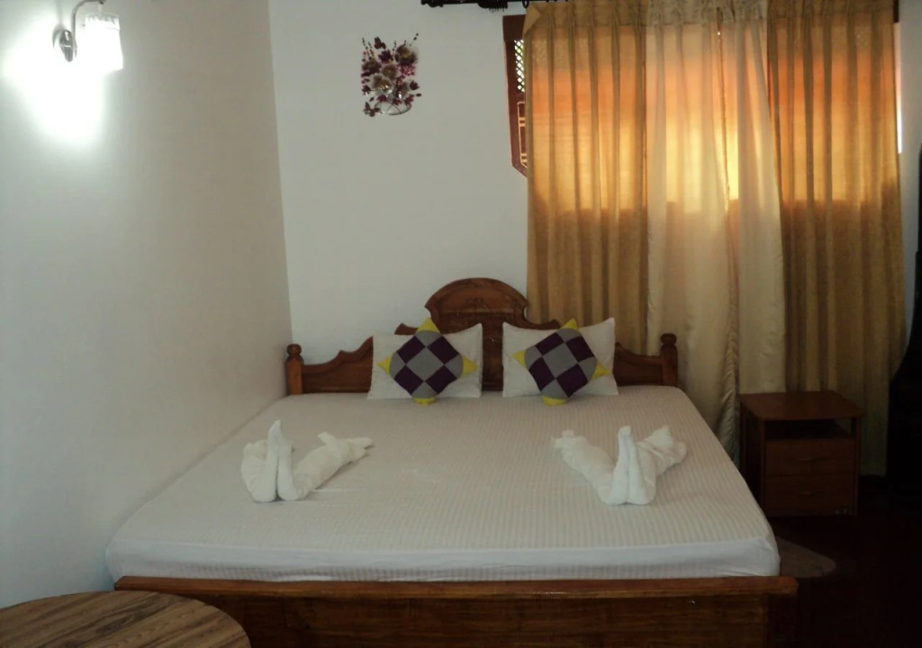 Hotel Golden Flower