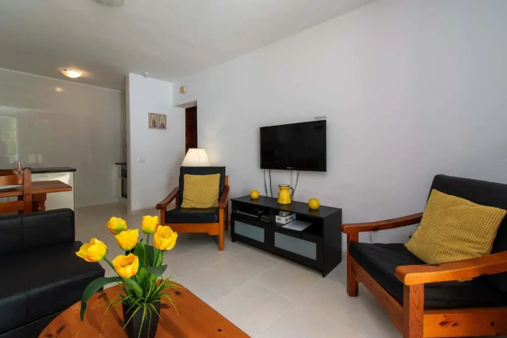 Parque Santiago III 107 - One Bed on the ground floor with gated terrace