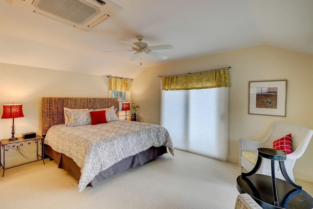 65 Baynard Cove - 4 Br Home