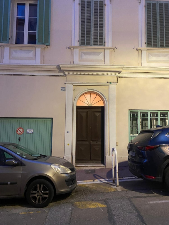 Atypique Appartement 2 Chambres Suquet A2b159
