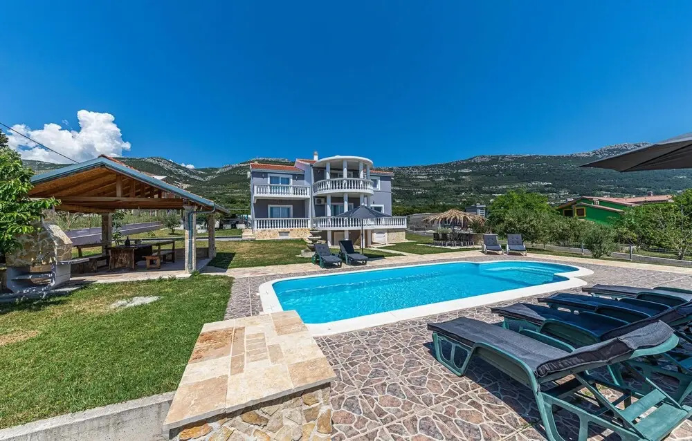 Villa Hana