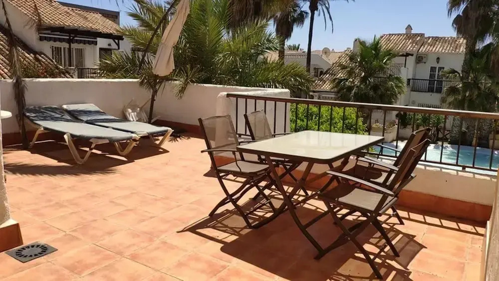 Perfect Apartment Just a few Steps From Beach