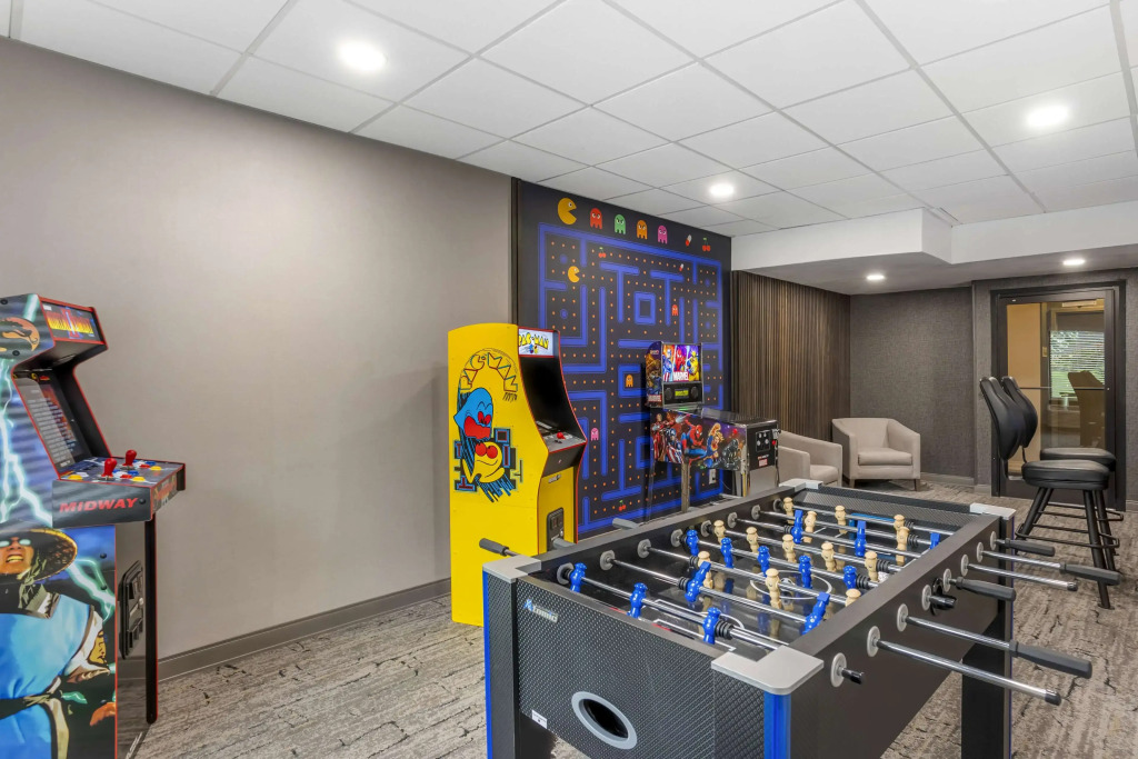 Best Western Plus Heritage Rail-South York/I-83