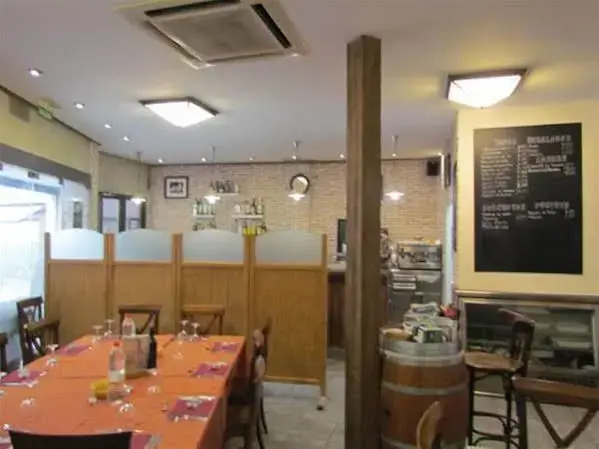 Hostal La Campana