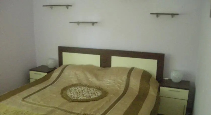 Gloria Apartment