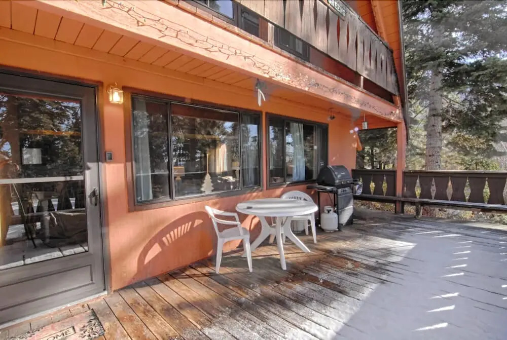 Classic Tahoe Bunkhouse Style Cabin #193