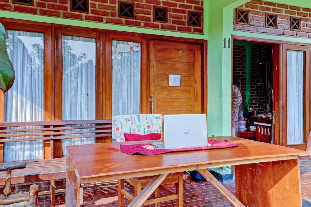 Cibeunying Homestay Cibodas Maribaya Homestays By Oyo Rooms