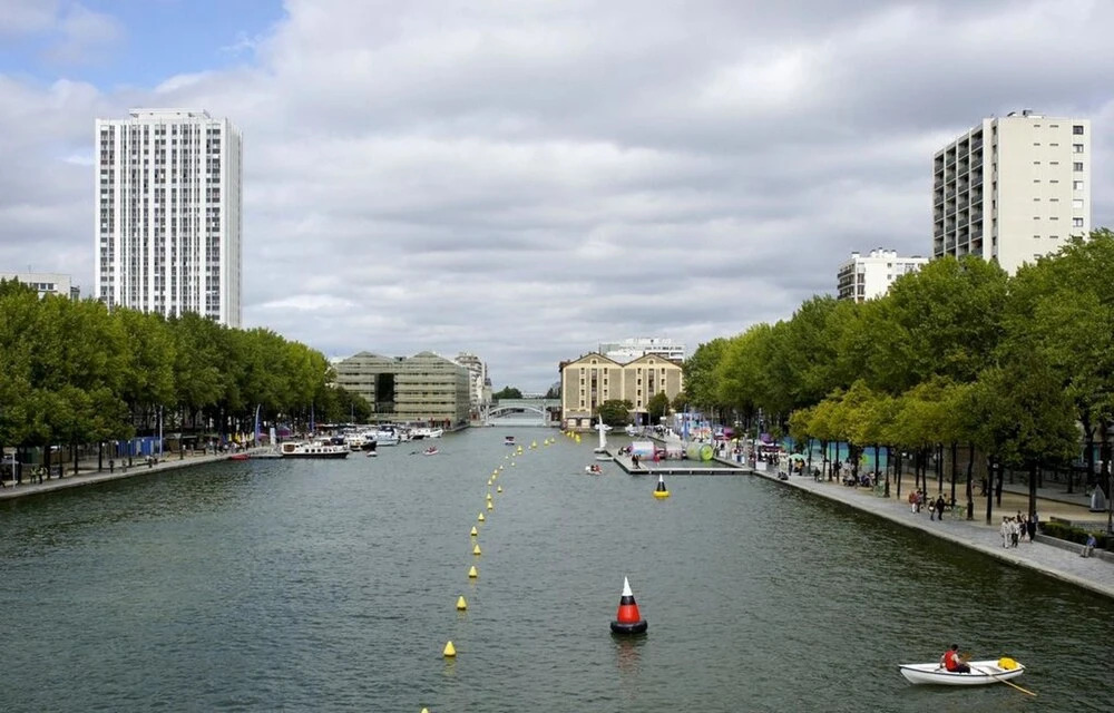 Apartment With one Bedroom in Paris, With Wonderful City View, Enclose