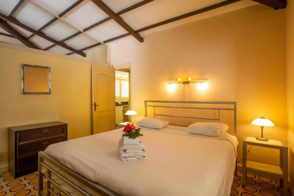 Bungalow Hopi Bon