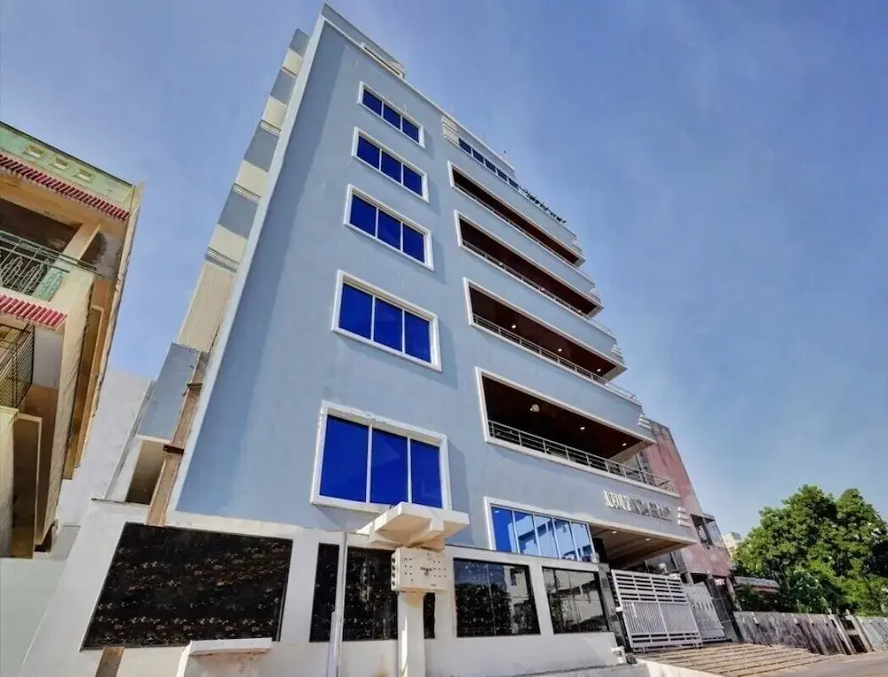 Medi Konda Grand