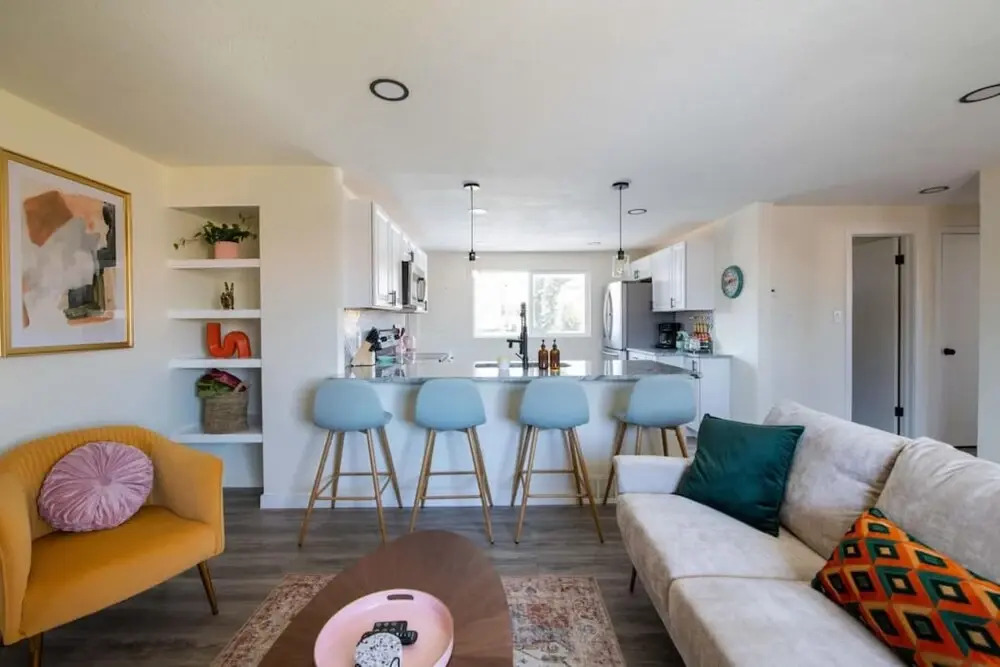 Stylish Home 4 King Beds w Pacman Near DT Denver