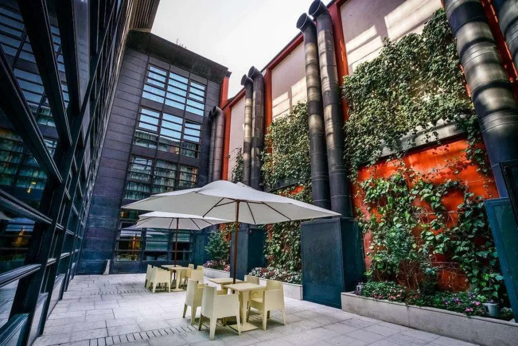 DelleArti Design Hotel