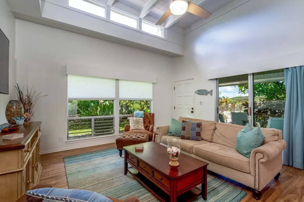 Honu Haven 2 Bedroom Condo by Redawning