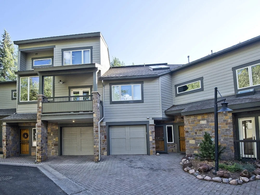Coldstream Townhome 15