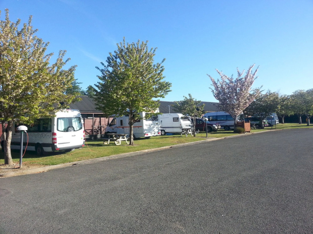 Tasman Holiday Parks - Te Anau