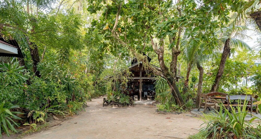ZEN Rooms Garden Beach Siargao