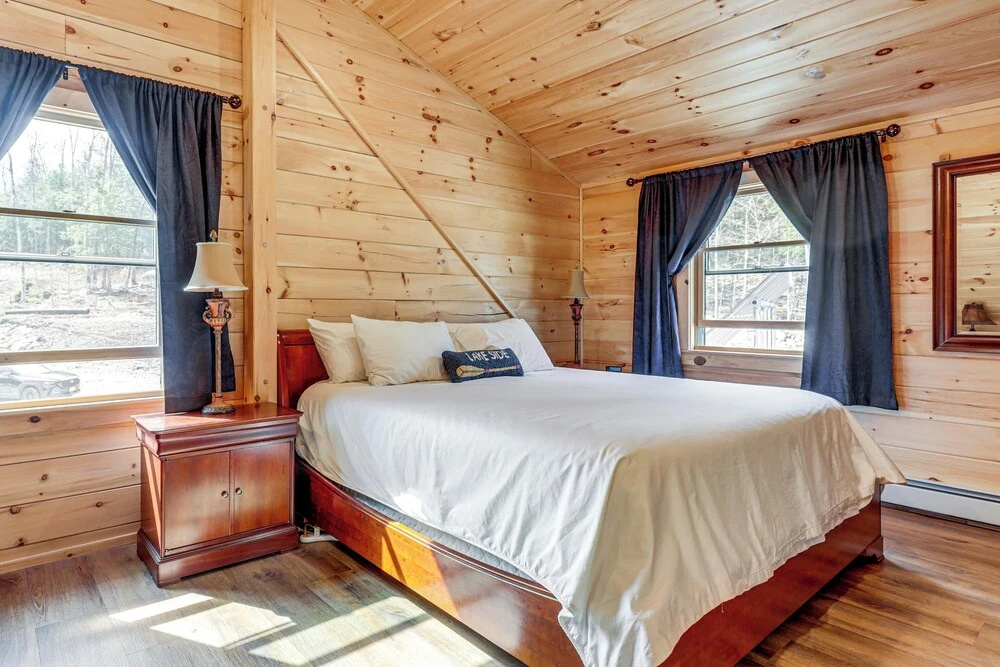 Newfound Lake Getaway: Cabin w/ Deck, Fire Pit