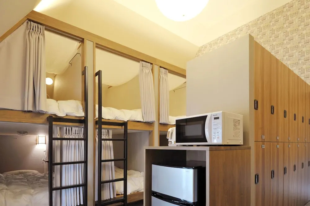 Sadou Hostel