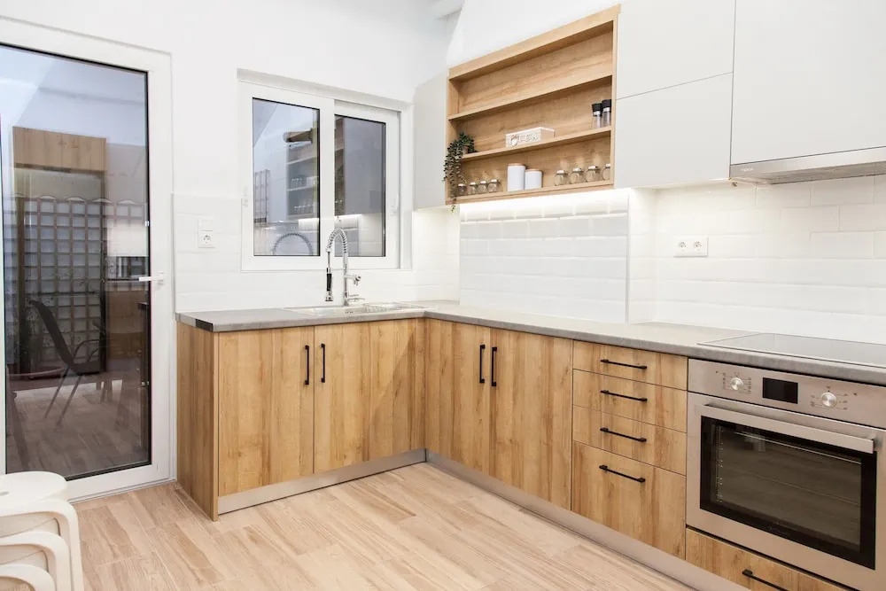 Beautiful new apartment in Petralona