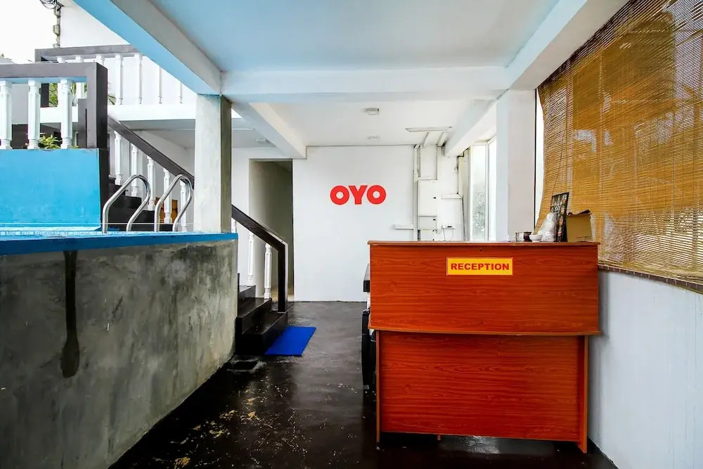 OYO 338 Deep Sea Resort