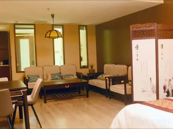 Middle East Hotel (Pingba Zhongshan Middle Road Branch)
