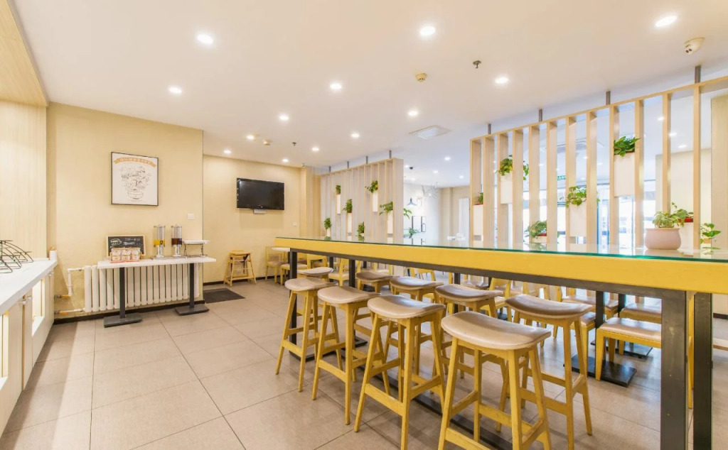 Hanting Hotel Dalian Olympic Square