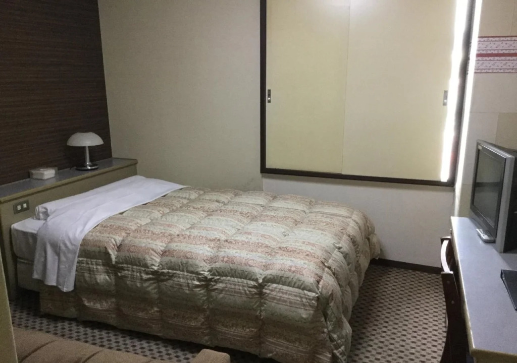 Hotel Matsuyama Hills Katsuyamahigashiten