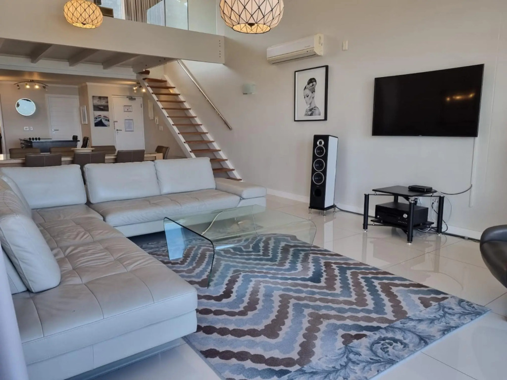 The Crystal - Spectacular sea Views in Camps Bay