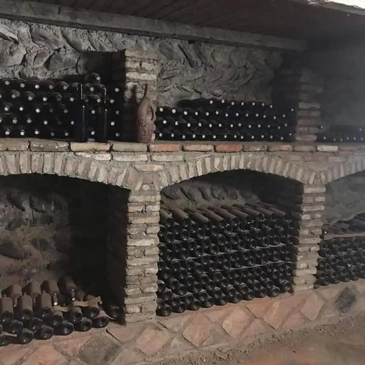 Cottage and Gigo Papas Wine Cellar
