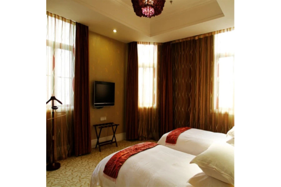 Nanjing Suning Universal Hotel