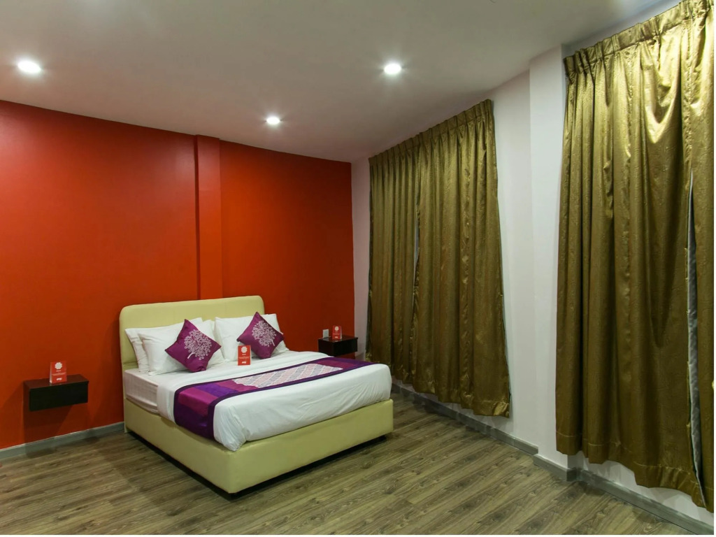 OYO 296 KK Hotel Jalan Pahang