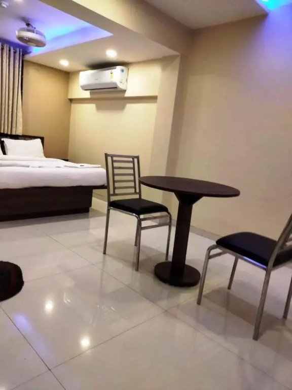 Sun Inn Residency