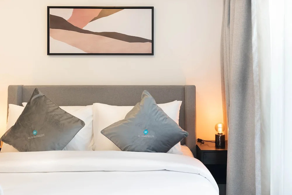 Spacious Studio in Oasis 714