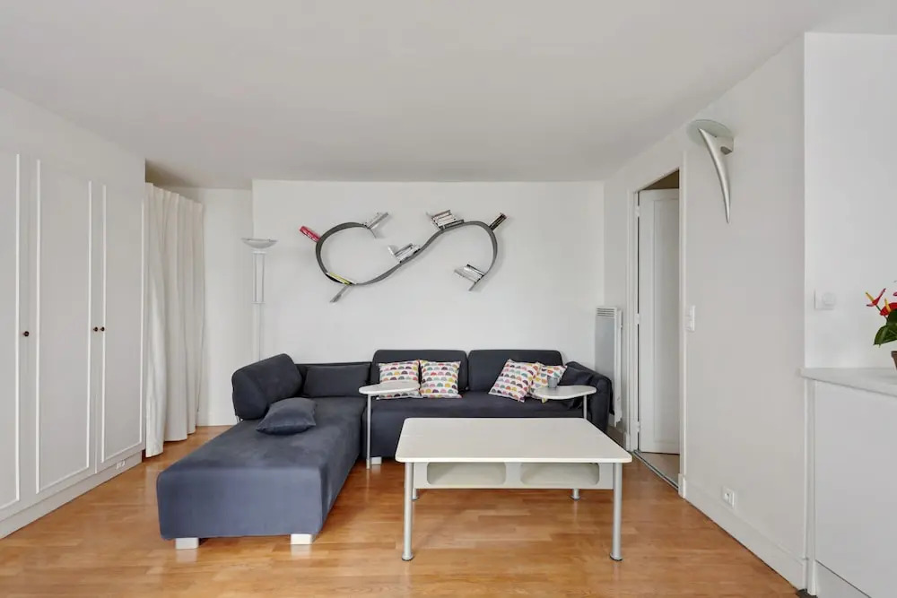 3 people apartment - Paris center by Weekome