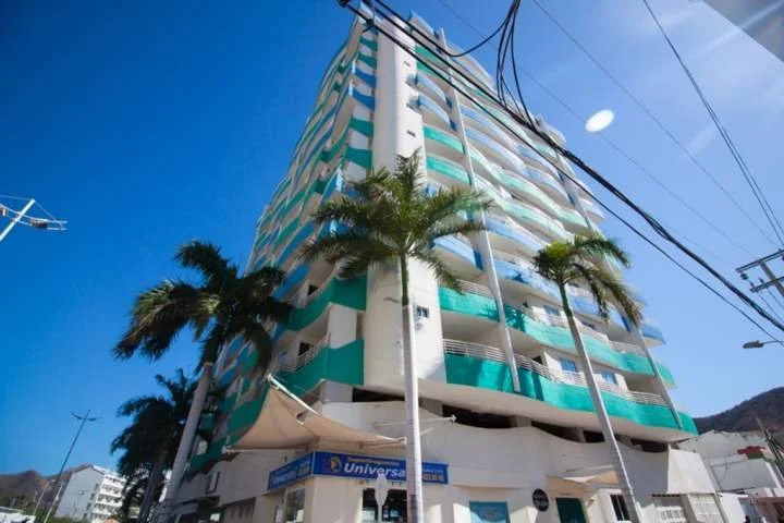 Apartamentos Brisa Rodadero con piscina - by Bedviajes