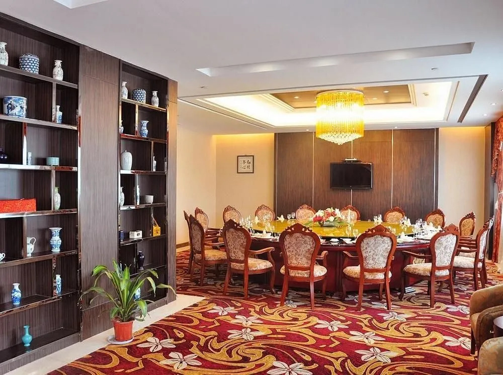 Golden Phoenix Hotel