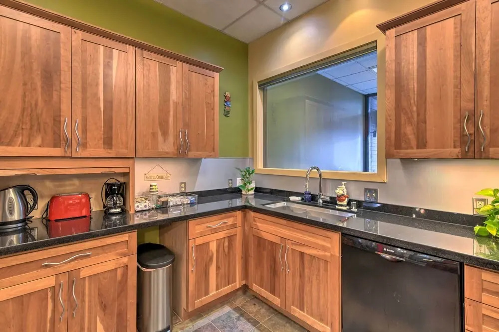 Dtwn Anchorage Getaway: 2 Adjoining Condos!