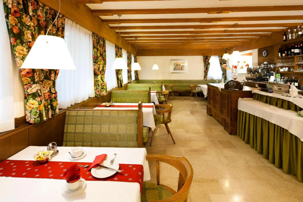Hotel Aster