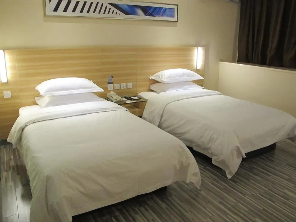 City Comfort Inn